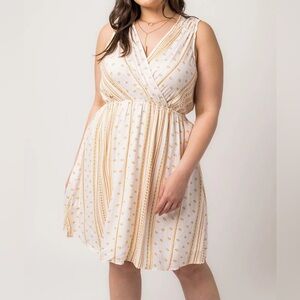 Gilli Ivory Floral Sleeveless Back Tie Sun Dress